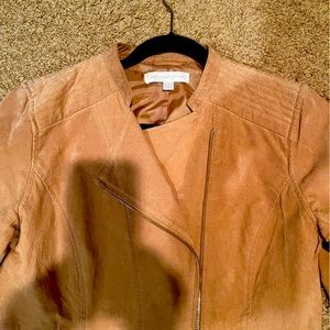 Beautiful tan suede jacket! Excellent condition, neutral color!